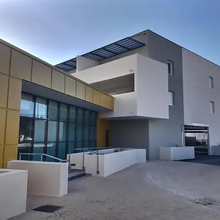 Dans Recente * Sérignan
